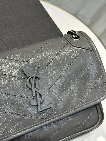 Сумка Saint Laurent Niki Small женский кожа графитовый 160382-3