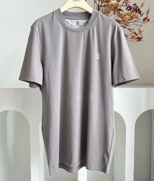 Мужская футболка Brunello Cucinelli мужской графитовый 114402