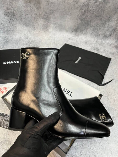 Ботильоны Chanel женский кожа черный 126116-5