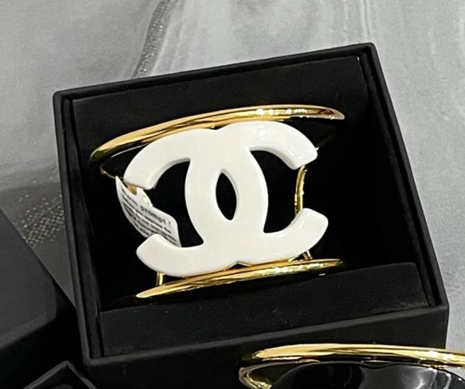 Браслет Chanel белый 175967