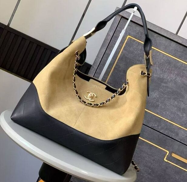 Сумка Chanel женский кожа черный 179249