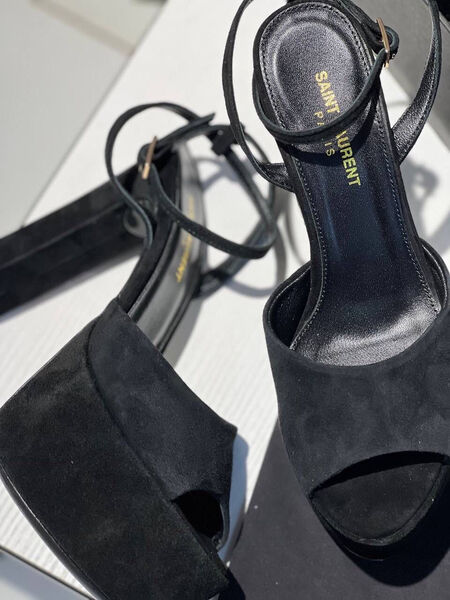 Босоножки Saint Laurent женский замша черный 111104-2