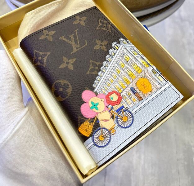 Обложка на паспорт Louis Vuitton женский канва 101232