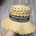 Шляпа Christian Dior женский 90167-2