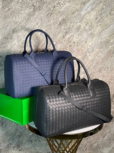 Дорожная сумка Bottega Veneta мужской кожа черный 150032-6