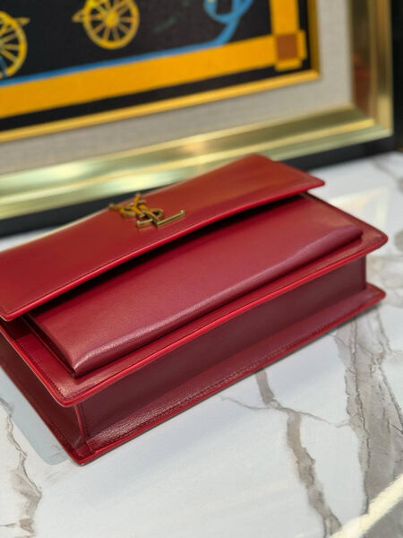 Сумка Saint Laurent Sunset Medium женский кожа бордовый 141999-6