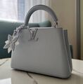 Сумка Louis Vuitton Capucines женский кожа графитовый 186297-1