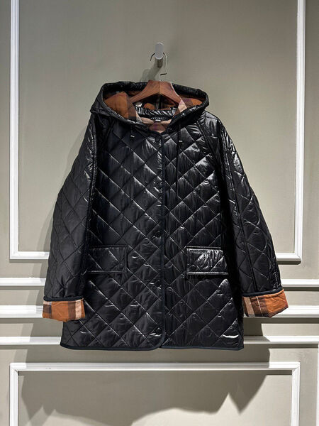 Куртка Burberry женский черный 99678-3
