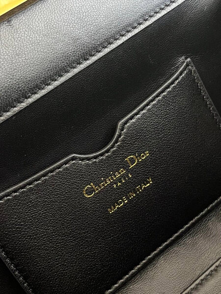 Сумка Christian Dior женский кожа черный 129802-6