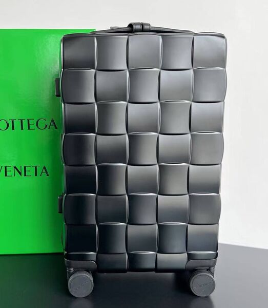 Чемодан Bottega Veneta женский кожа черный 177273
