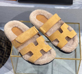 Шлепки Hermès женский замша горчичный 89670-1