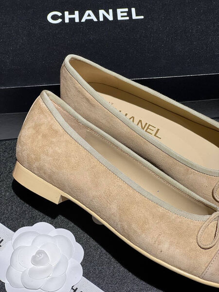 Балетки Chanel женский замша бежевый 149376-2