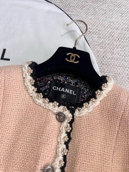 Пиджак Chanel женский бежевый 156611-4