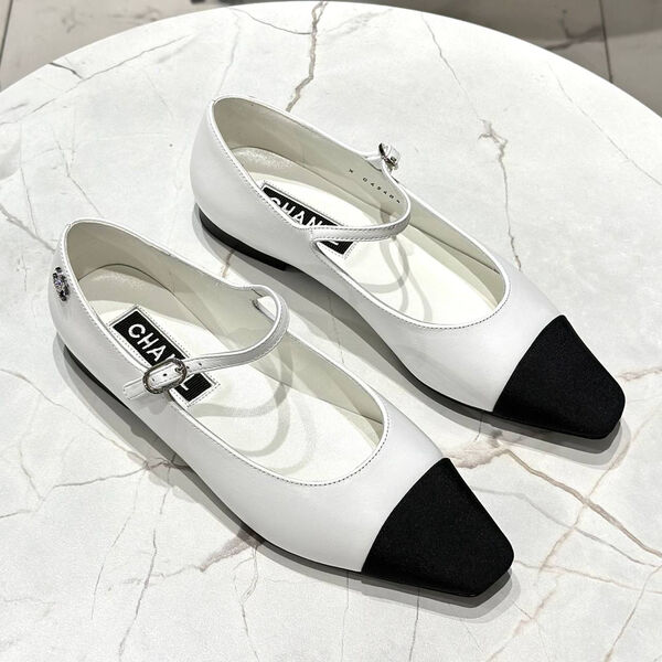 Балетки Chanel женский кожа белый 147652-2