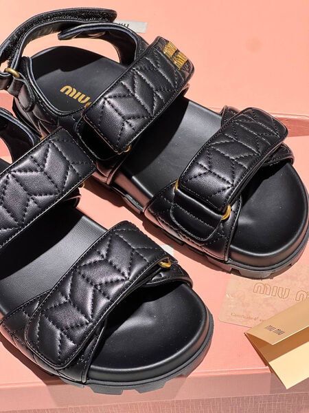 Сандалии Miu Miu женский кожа черный 146064-5