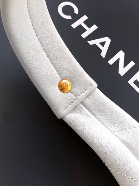 Сумка Chanel женский кожа белый 201997-7