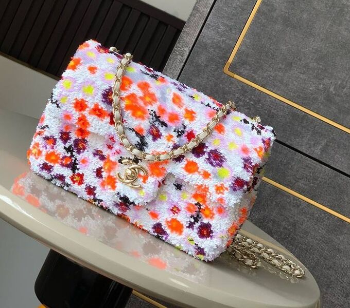 Сумка Chanel женский твид белый 194336