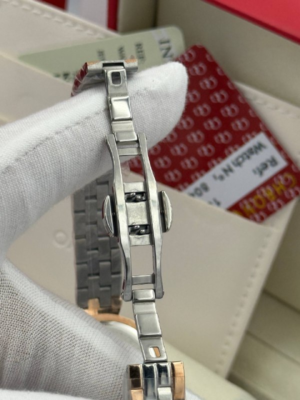 Женские часы OMEGA