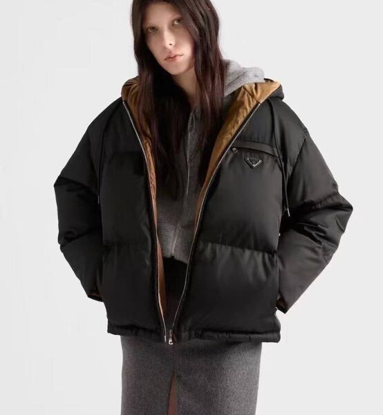 Пуховик куртка Prada женский черный 199635
