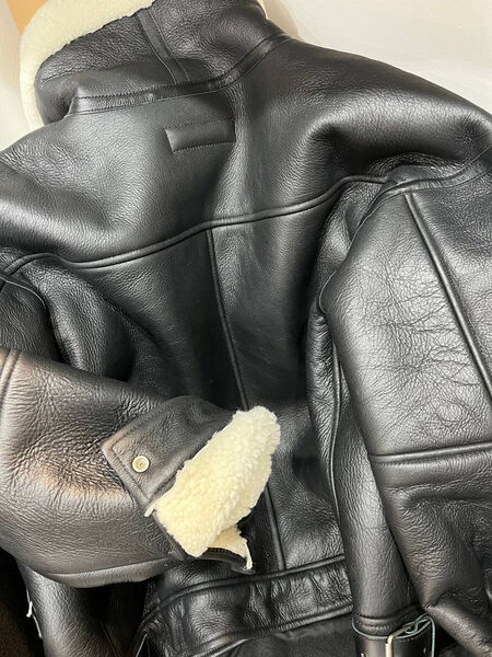 Дубленка Acne Studios женский кожа черный 167740-3