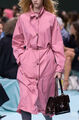 Плащ Prada женский розовый 197019-1