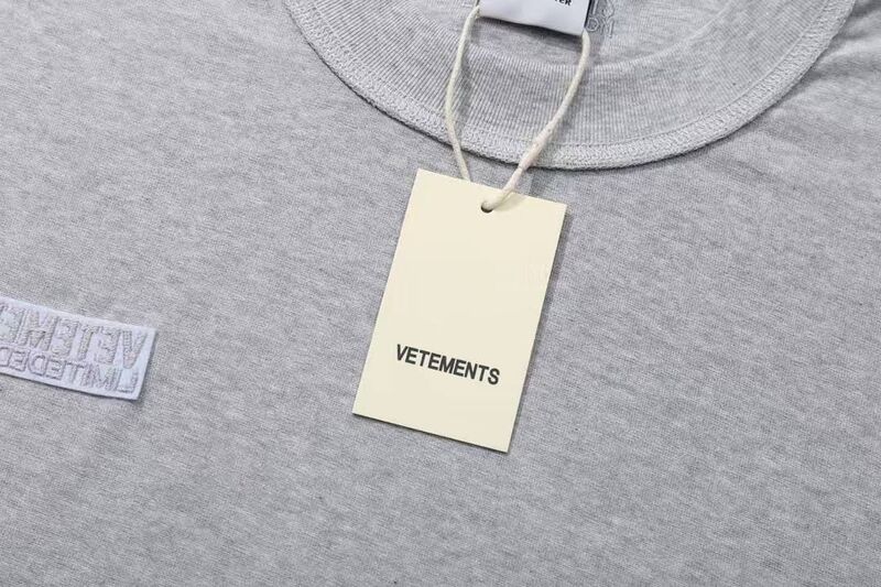 Футболка Vetements женский серый y6367055-1-3