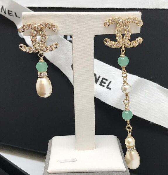 Серьги Chanel 70561