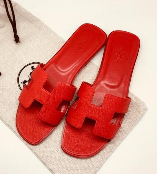 Шлепки Hermès женский бордовый 89401