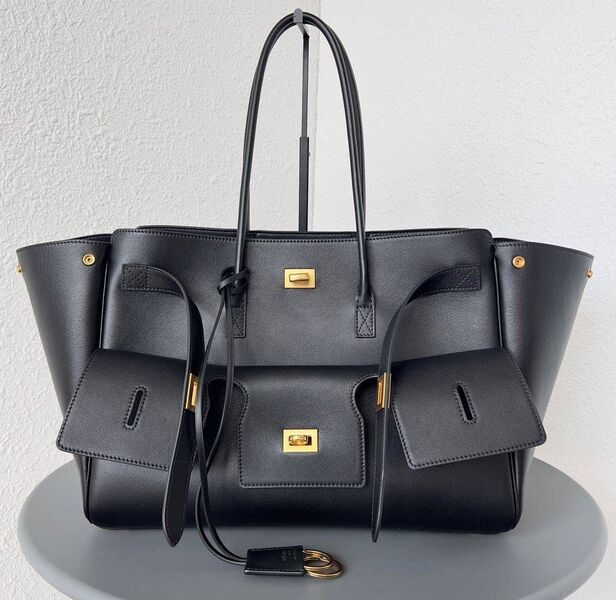 Сумка Balenciaga женский кожа черный 158402