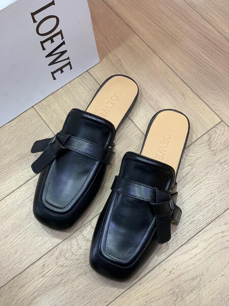 Мюли Loewe женский кожа черный 108108-2