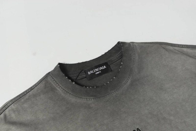 Мужская футболка Balenciaga мужской серый n8622154-1-6