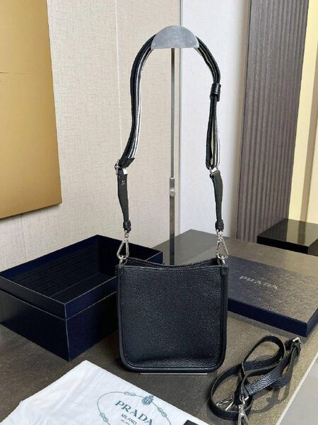 Сумка Prada женский кожа черный g1871185-1-7