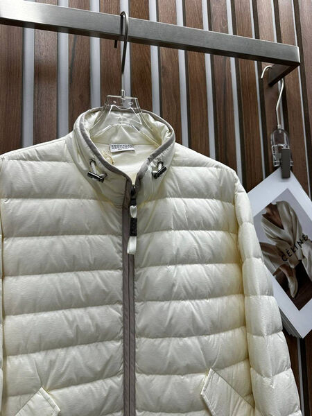 Куртка Brunello Cucinelli женский белый 158923-2