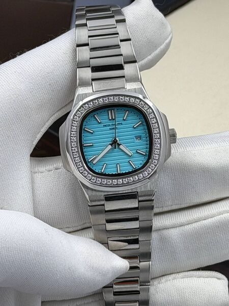 Часы Patek Philippe женский серебристый T752130-1-2