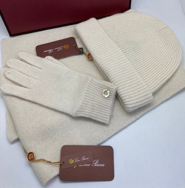 Комплект Loro Piana женский вязаная ткань белый 95431