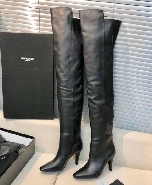 Сапоги ботфорты Saint Laurent женский кожа черный 168554