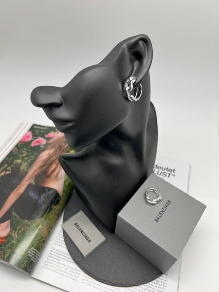 Серьги Balenciaga серебристый 175177