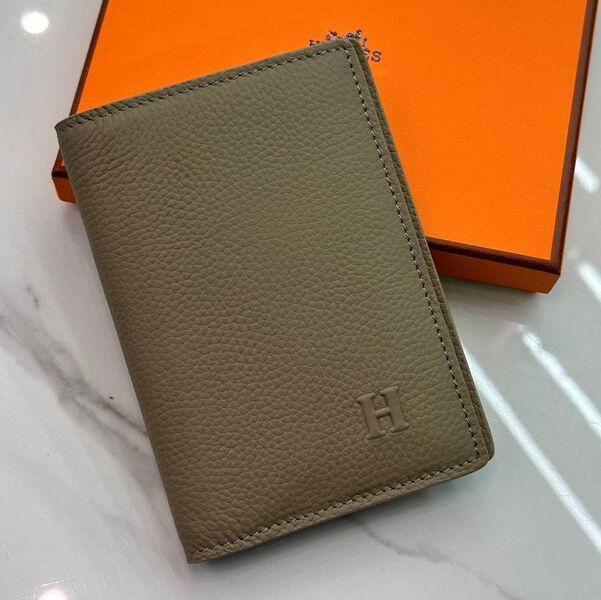 Обложка на пвспорт Hermès женский кожа 197102