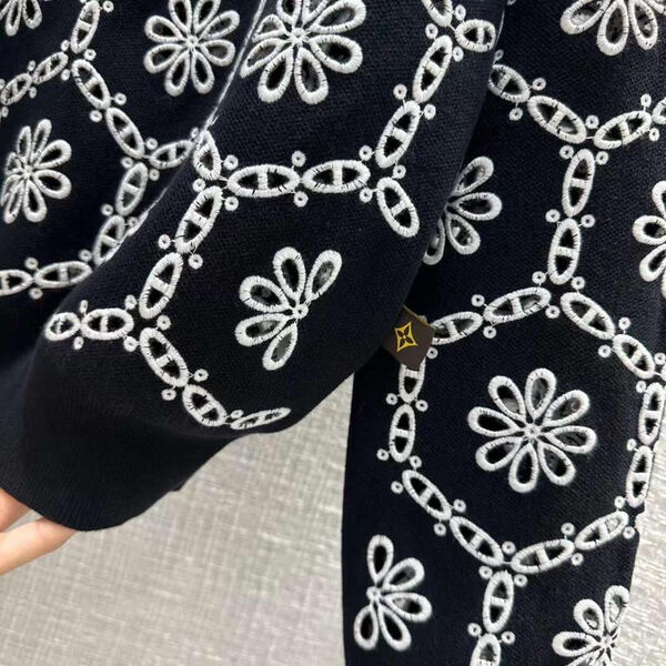 Свитер Louis Vuitton женский вязаная ткань черный 123285-4