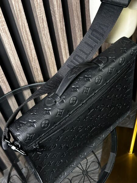 Мужской портфель Louis Vuitton мужской кожа черный 52094-7