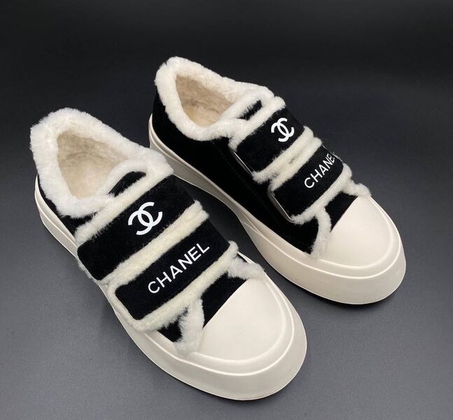 Кроссовки Chanel женский замша черный 129269