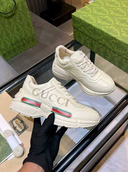 Кроссовки Gucci Rhyton женский кожа молочный r5521511-1-4