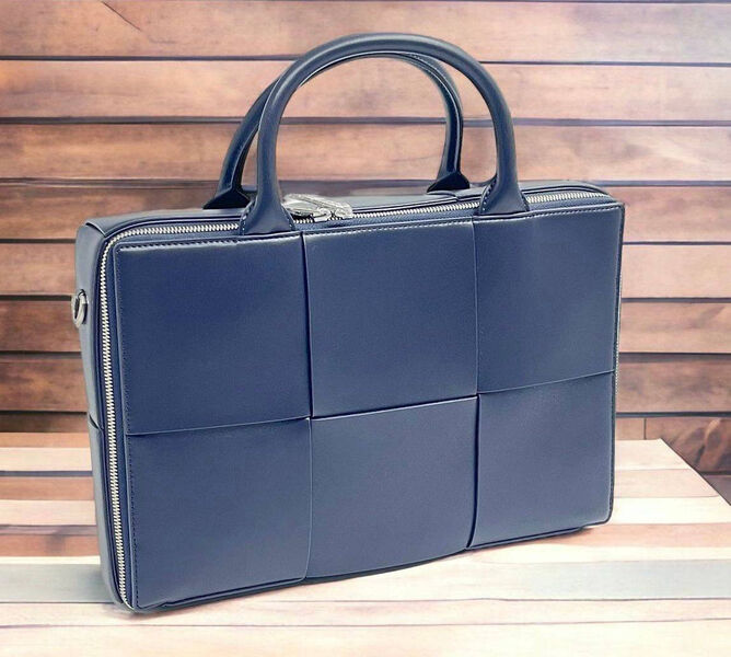 Мужской портфель Bottega Veneta мужской кожа синий 132093-2