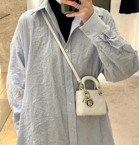 Сумка Christian Dior Lady женский кожа белый 74245-3