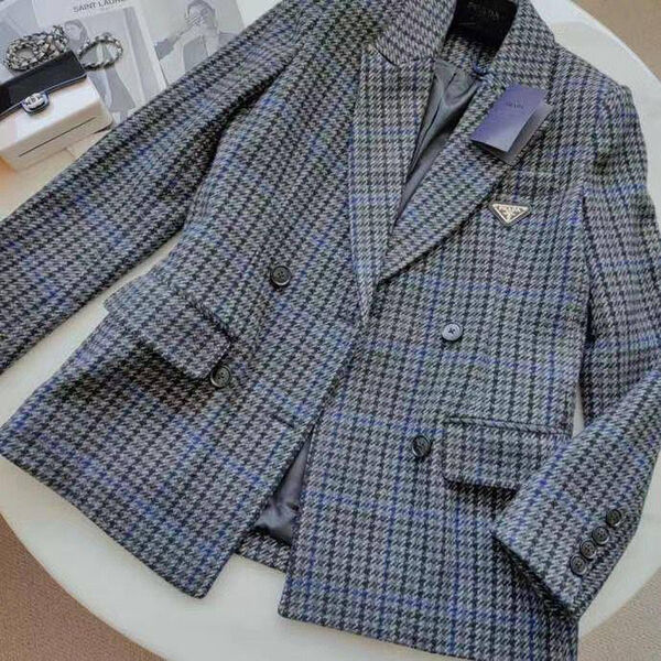 Пиджак Prada женский графитовый 127374