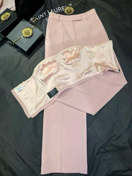 Костюм Saint Laurent женский розовый 190810-2