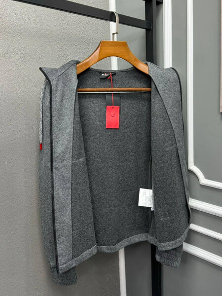 Мужской костюм Kiton мужской графитовый 168109-4