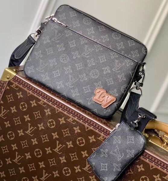 Мужская сумка мессенджер Louis Vuitton мужской канва черный 104096