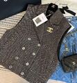 Жилет Chanel женский графитовый 124450-1