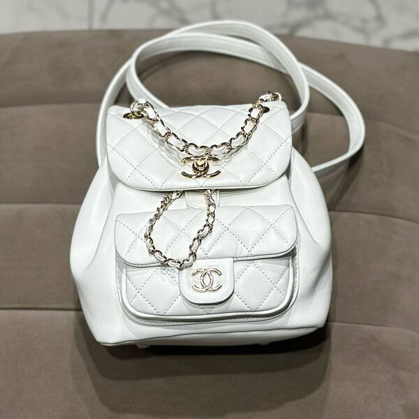 Рюкзак Chanel женский кожа белый 149777-2